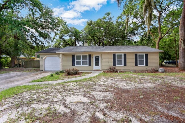 Photo - 3 bedroom 2 bath home in Village Green