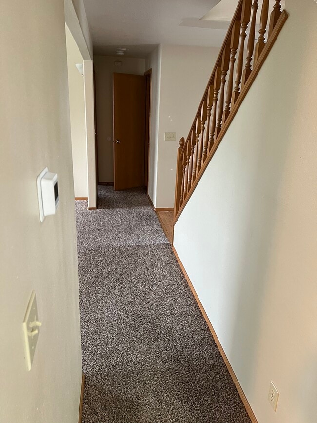 Photo - 20456 SW Midline Street