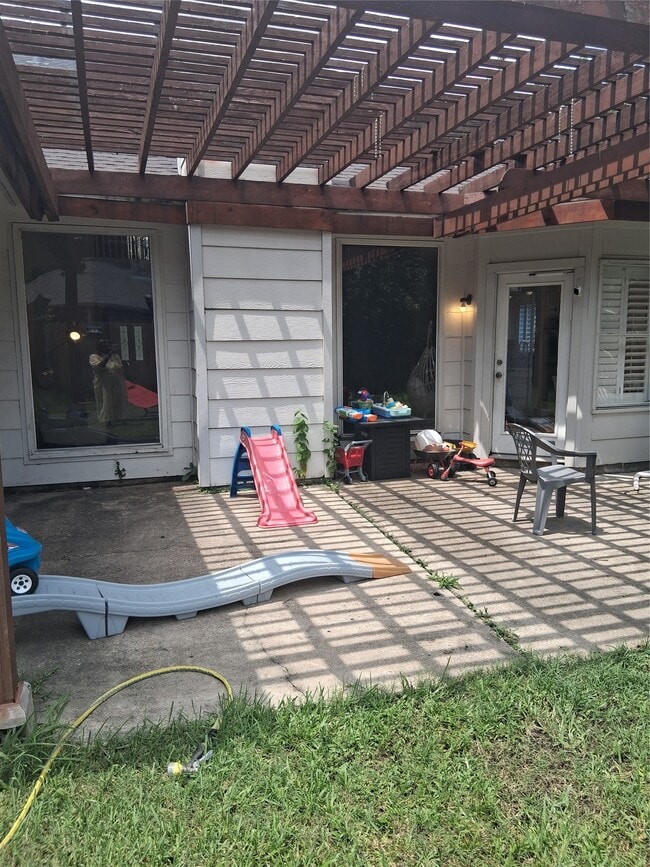 Photo - 7915 Wolfield Ln