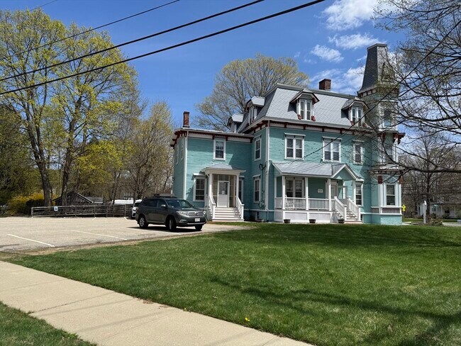 Photo - 46 N Main St Unit 2