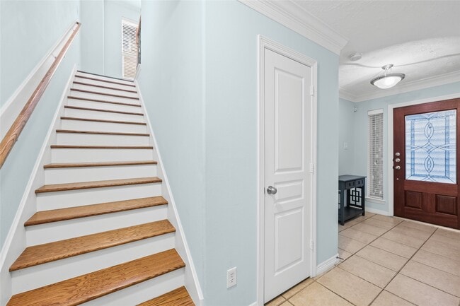 Photo - 3410 Skyline Village Dr