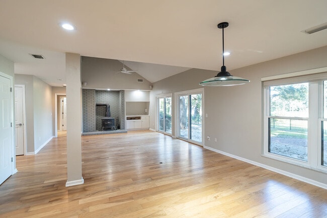 Photo - 3903 Dunleer Ct