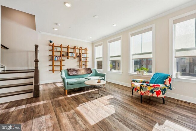 Photo - 107 Armstrong Pl