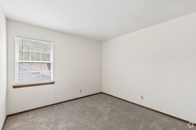 1BR, 1BA - 760SF - Bedroom