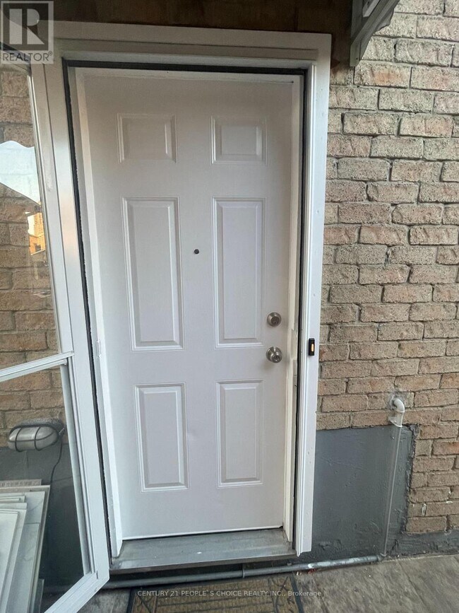 Photo - 358 Kingsbridge Garden Cir