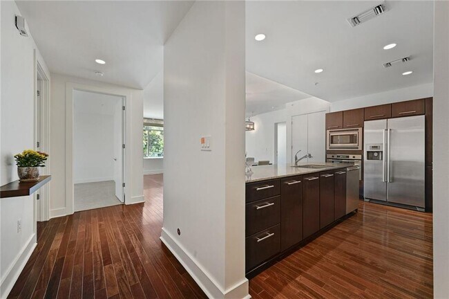 Photo - 210 Lee Barton Dr Unit 207