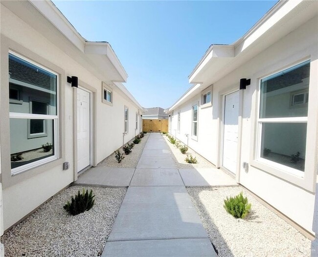 Photo - 3803 Las Vistas Ln Unit 2