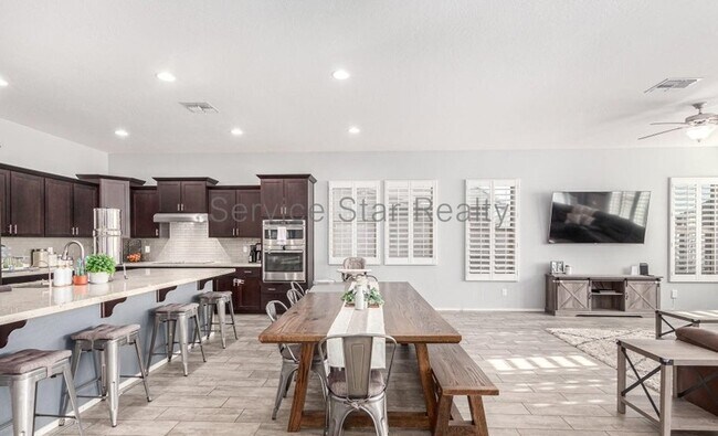 Photo - 12064 S 186th Ave