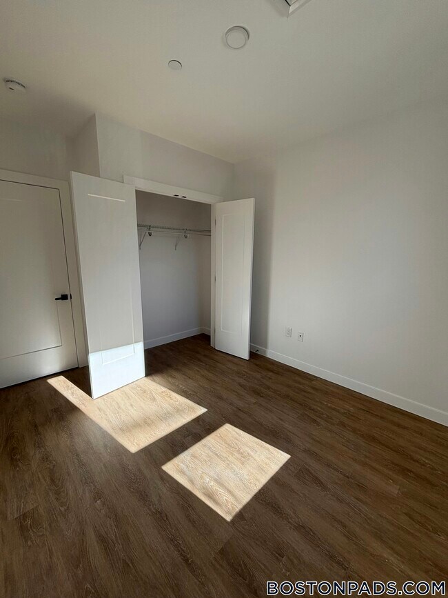 Photo - 199 Gardner St Unidad 213