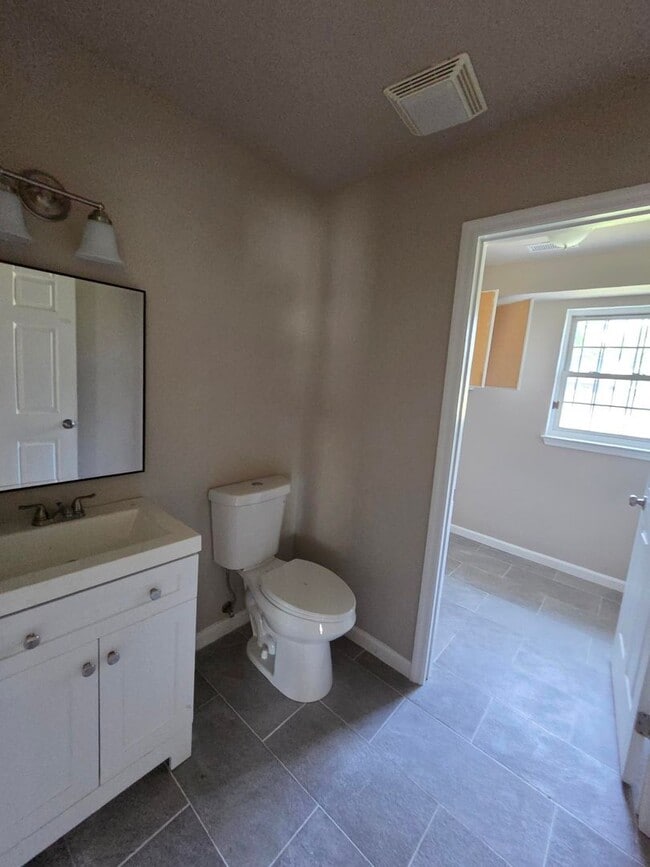 Photo - 1815 9th Ave N