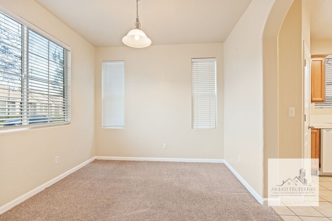 Photo - Spacious Two Story Home in Prime Northwest Fresno Location!