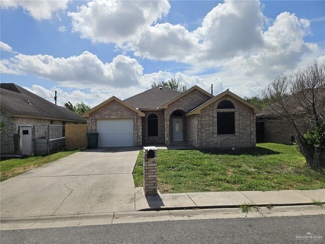 Building Photo - 8309 Las Palmas Dr Rental