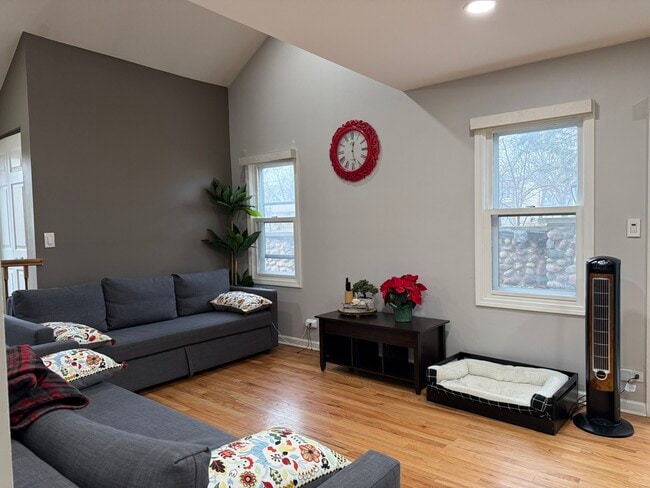 Photo - 1 S Stonington Dr