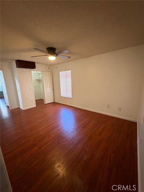 Photo - 661 S Yucca Ave House