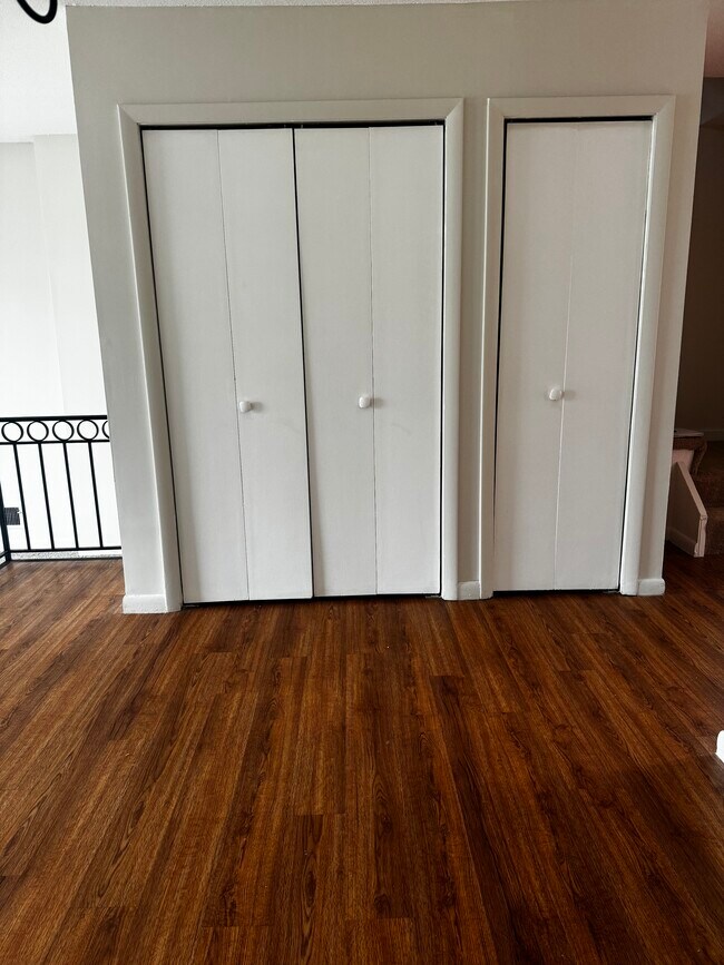 20 Scott Dr Townhome Townhome Rental in Bloomfield CT