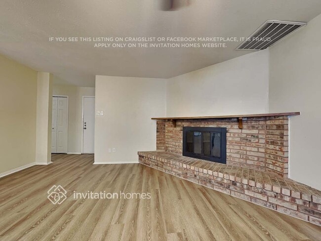 Photo - 5541 Gates Dr
