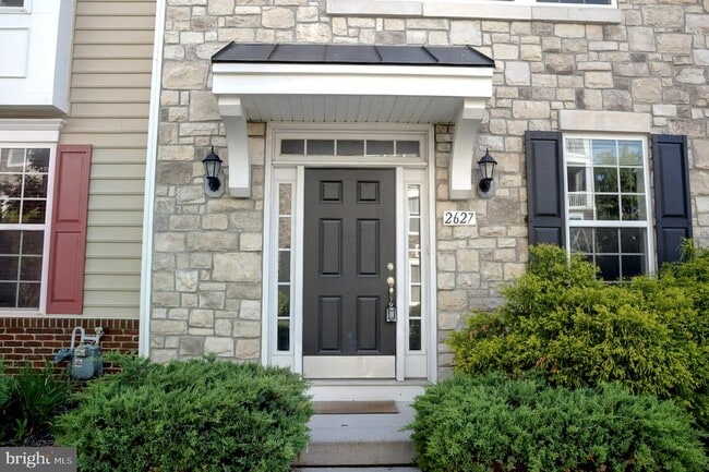Building Photo - 2627 Osprey Way S