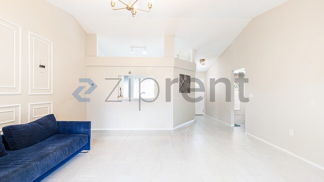 Photo - Unit