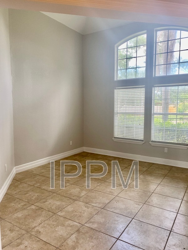 Photo - 2605 W Mark Cir