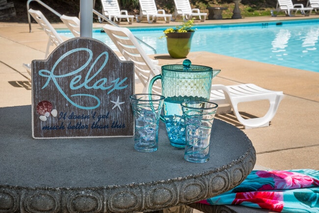 Photo - Lakefield Mews Apartments and Townhomes