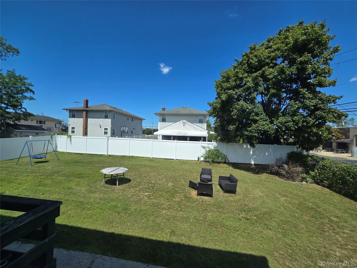 Photo - 29 Lambert Ave
