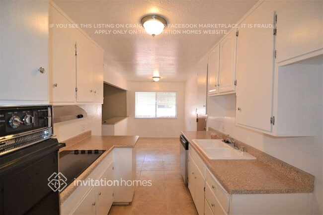 Photo - 232 Schuerle St