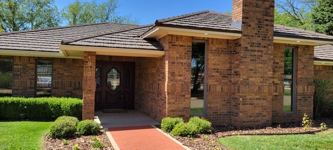 Photo - EXECUTIVE CUSTOM BUILT HOME