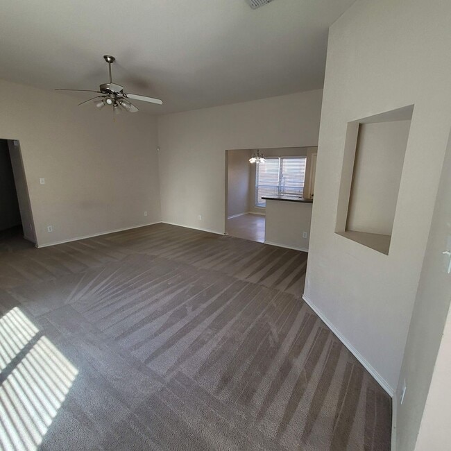 Photo - Clean North East Home - O'Conner & IH35