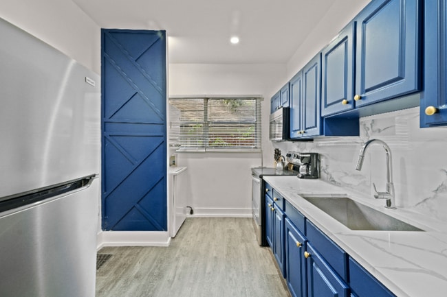 Photo - 2009 W Dekle Ave Unidad 2