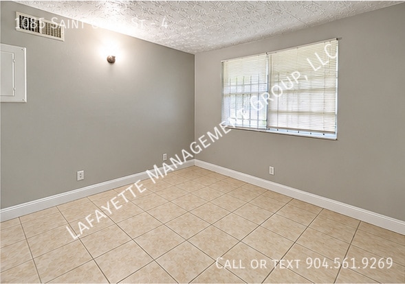 Photo - 1085 St Clair St Unit 4