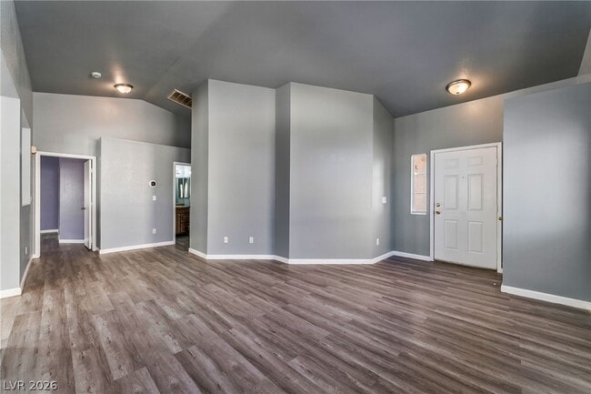 Photo - 929 Baritone Way