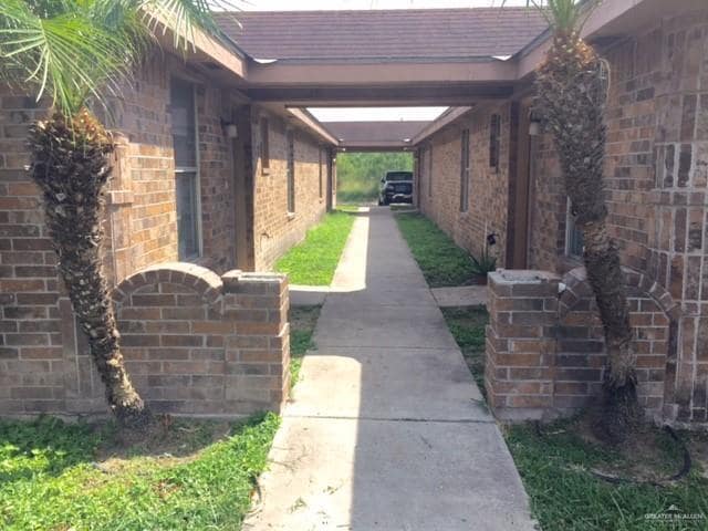 Photo - 15 West Dr