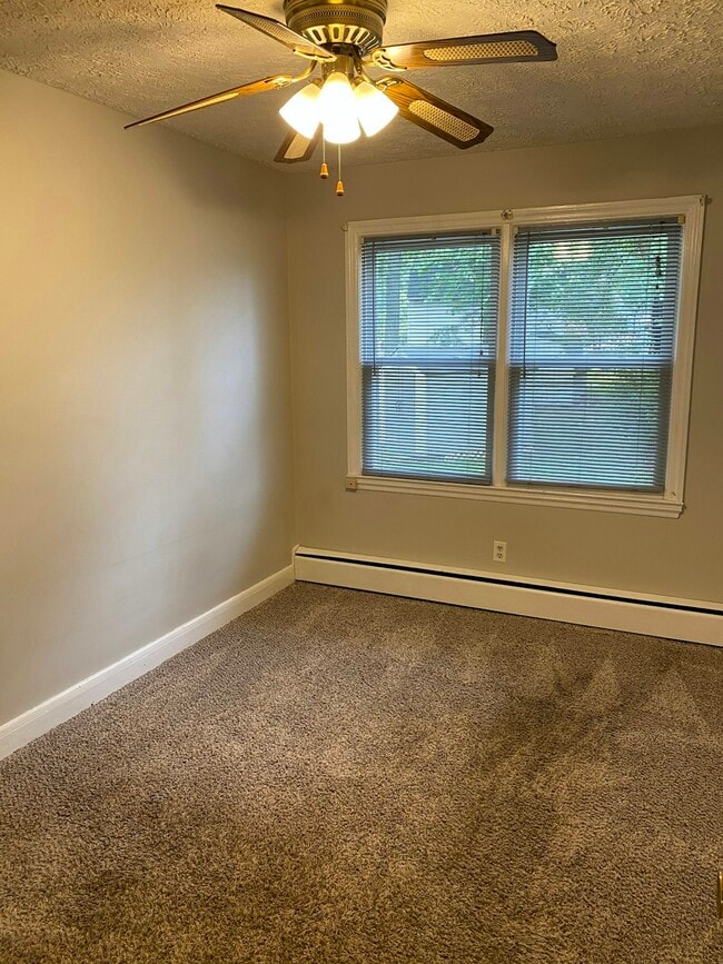 Photo - 1000 Linda Lee Dr Unit 1000B