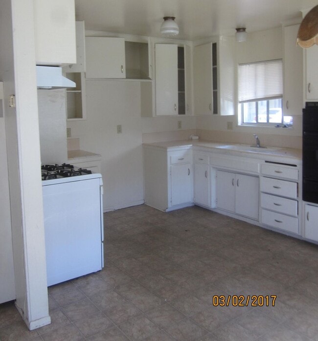 Photo - 119-119 W Locust Ave Unidad 111