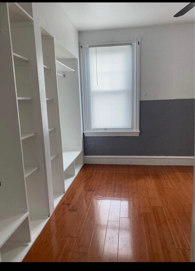 Photo - 5234 Jackson St Unidad 2nd fl