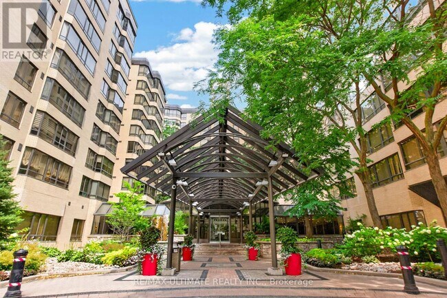 Photo - 195 St Patrick St Unit 708
