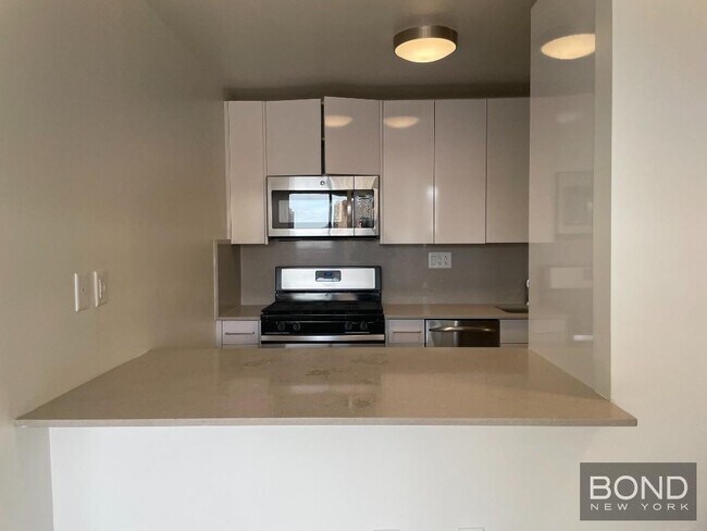 520 Second Avenue - 520 Second Avenue Apartment Unit 480-22F