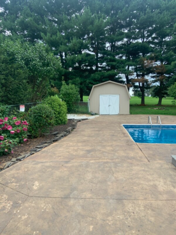 Photo - 8852 Rue Helena St NE