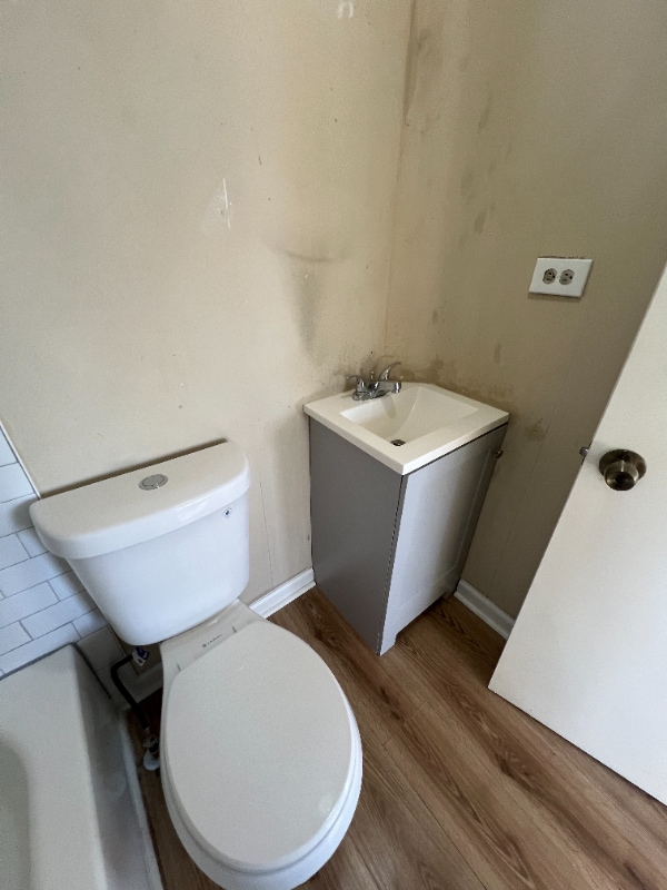 Photo - 1356 McIntosh Rd