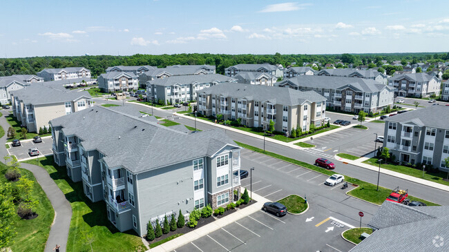 Building Photo - The Villages at Berlin Rental