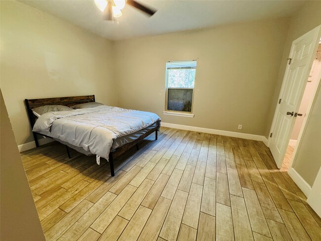 Photo - 13007 Shady Ln