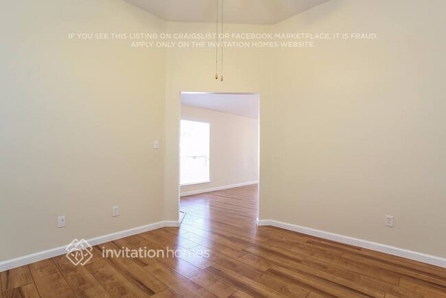 Photo - 10714 Estelle Cir
