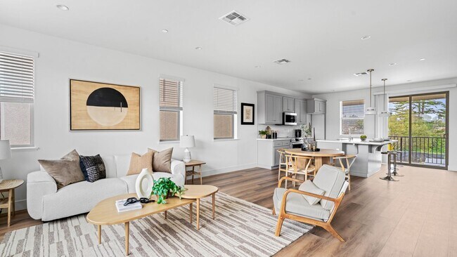 Photo - 2806 Chattleton Ln