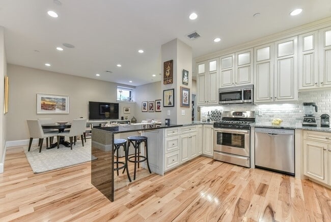 Photo - 9 Appleton St Unit 1