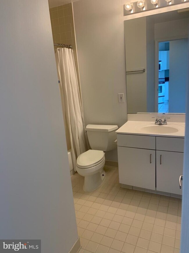 Photo - 100 Harborview Dr Unidad 502