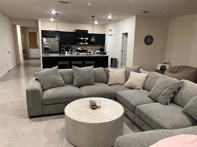 Photo - 432 Noble Dr