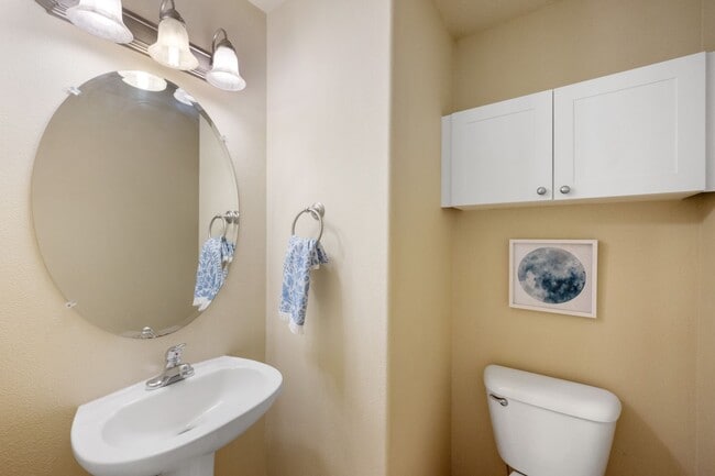 Photo - Spacious Cathedral Park Townhouse with Private Yard & Garage