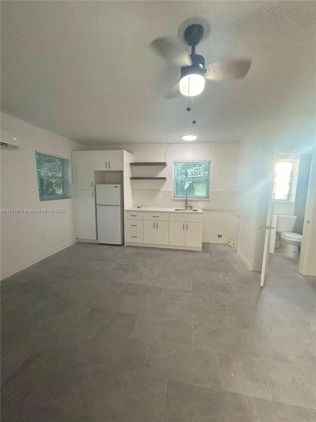 Building Photo - 1220 NE 110th Terrace Rental