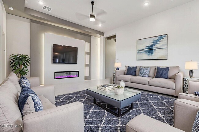 Photo - 836 Eltham Dr