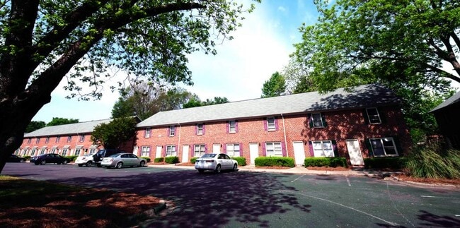 Courtyard Townhomes